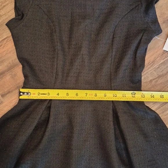 Shabby Apple Shimmery Black Cap Sleeve Tea Length Dress, XS - Picture 4 of 10